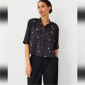 NWT Ann Taylor Black Utility Pocket Boxy Silky Top with Gold Detail L